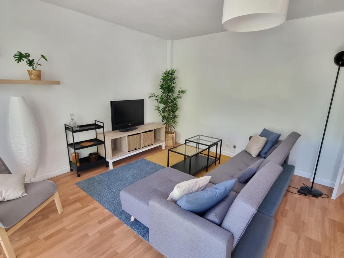 Un Rincon Con Vistas Al Parque Wifi Junto A Catedral By Apartamentos Логроньо Екстериор снимка